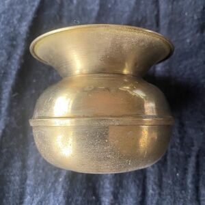 Vintage Brass Spittoon Cuspidor Bowl. Small. Mid Century Modern.
